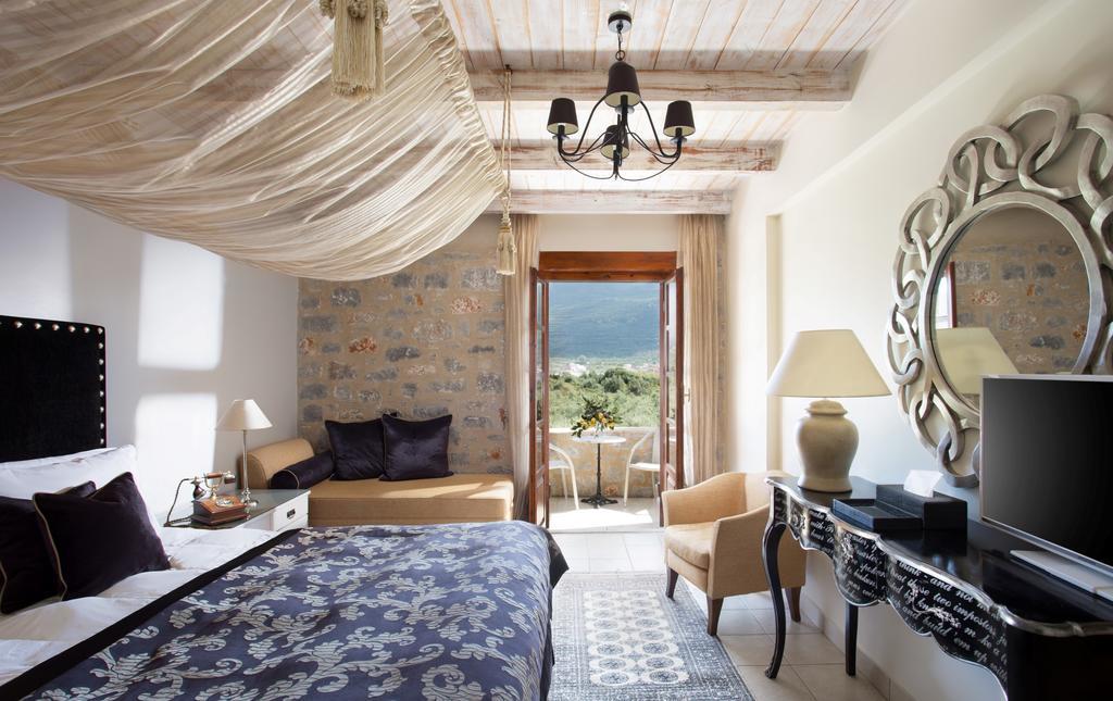 Porto Vitilo Boutique Hotel Karavostasi  Ngoại thất bức ảnh
