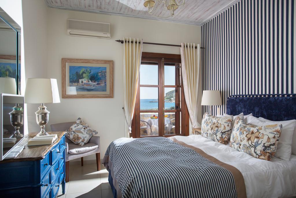 Porto Vitilo Boutique Hotel Karavostasi  Ngoại thất bức ảnh