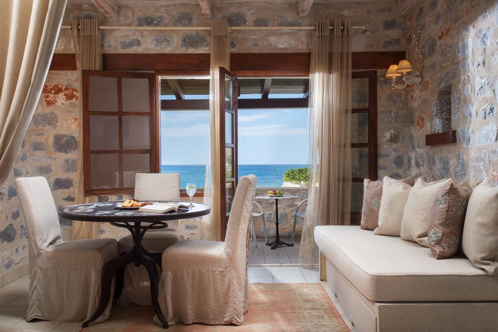 Porto Vitilo Boutique Hotel Karavostasi  Ngoại thất bức ảnh